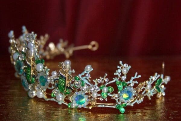 SOLD! 2135 Set Of Mermaids Pearl Hand Painted Stunning Tiara Crown+ Earrings - Image 7