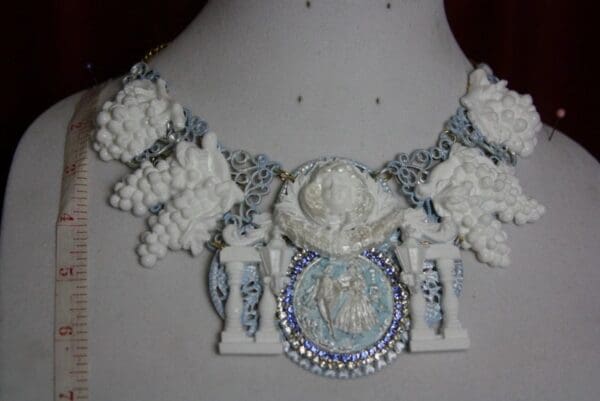 SOLD! 2137 Set Of Roman Hand Painted Blue White Grapes Cameo Necklace+ Earrings - Image 7