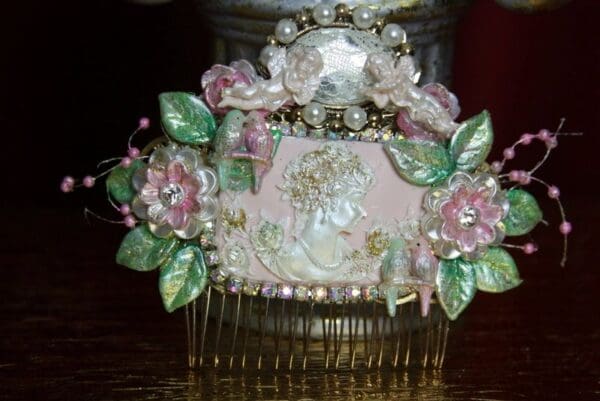 SOLD! 2139 Hand Painted Victorian Birds Cherubs Comb - Image 3