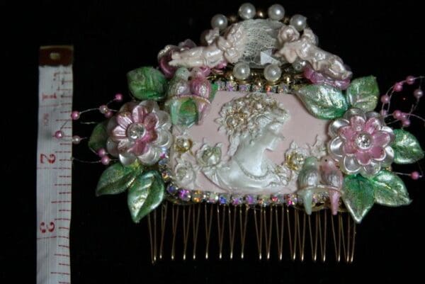 SOLD! 2139 Hand Painted Victorian Birds Cherubs Comb - Image 9