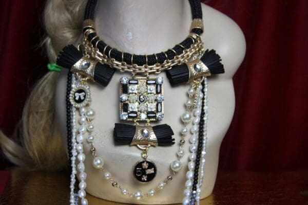SOLD! 2151 Madam Coco Byzantine Massive Genuine Watter Pearls NEcklace + Earrings - Image 7