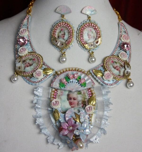 SOLD! 2165 Set Of Hand Painted Massive Marie Antoinette Rose Fan Necklace+ Earrings - Image 8