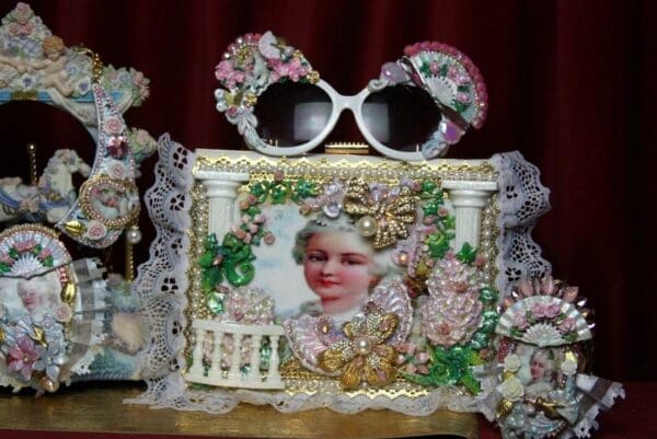 SOLD! 2166 Marie Antoinette GardenStunning Embellished Handbag Trunk - Image 5