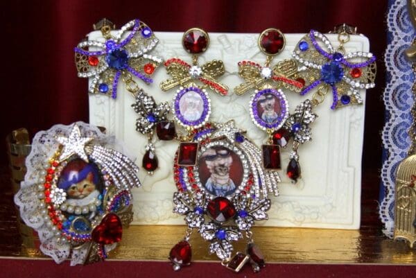 SOLD! 2176 Set Of Victorian Cat Bow Adroable Crystal Necklace+ Earrings - Image 2