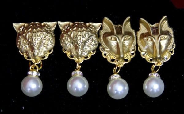 SOLD! 2222 Designer Inspired Fox Leopard Pearl Studs Earrings