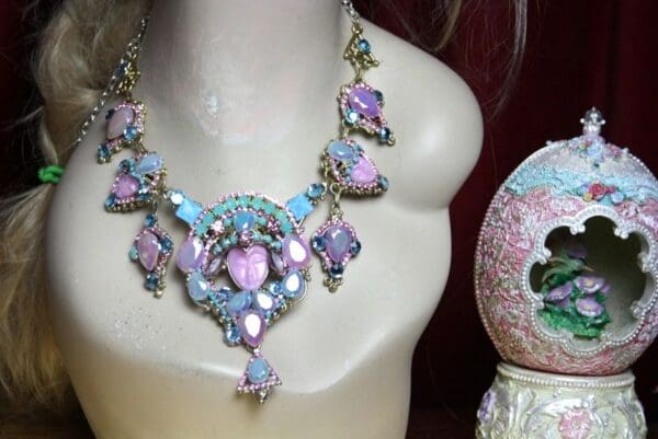 SOLD! 2227 Genuine Jasper Carved Face Pale Pink Aqua Necklace - Image 7