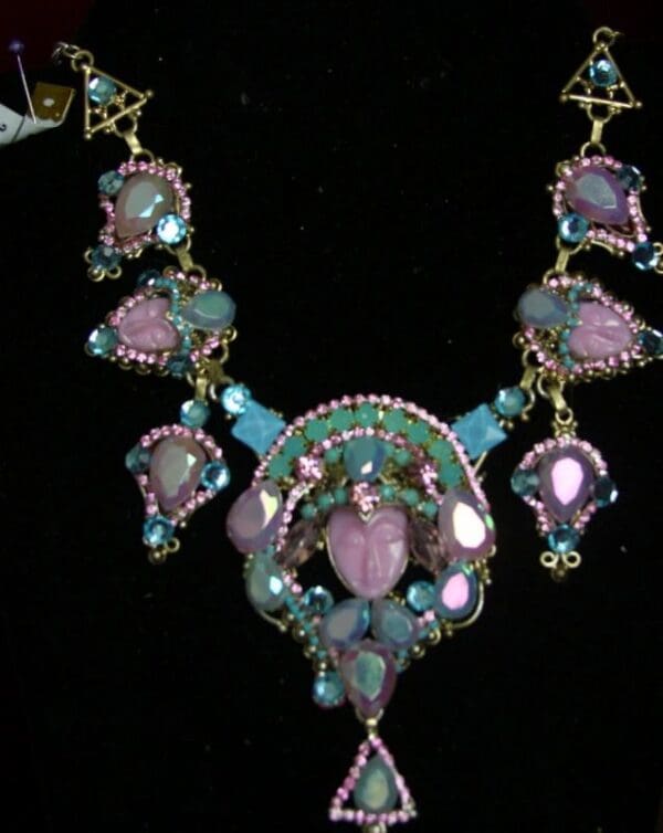 SOLD! 2227 Genuine Jasper Carved Face Pale Pink Aqua Necklace - Image 5