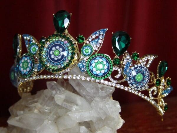 SOLD! 2229 Set Of Sicilian Tile Print Green Crystal Tiara+ Earrings - Image 6