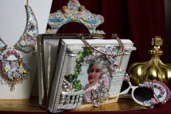 SOLD! 2236 Marie Antoinette GardenStunning Embellished Handbag Trunk - Image 6
