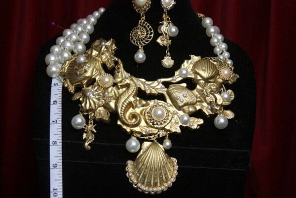 SOLD! 2358 Baroque Nautical Gold Rone Huge Metal Pearl Set - Image 9