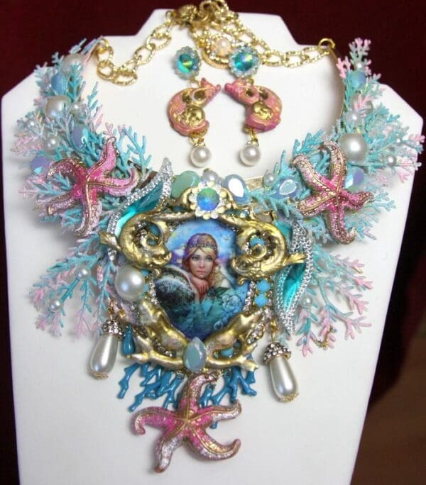 SOLD! 2370 Russian Mermaid Coral Seastar Massive Set Necklace+ Earrings - Image 8