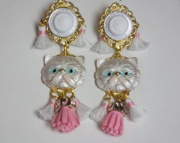 SOLD! 2414 Victorian Enamel Cat Tassel Lovely Studs