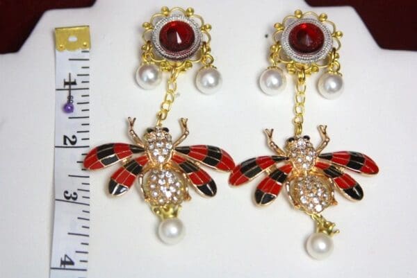 SOLD! 2427 Baroque Rococo Enamel Bee Pearl Crystal Studs - Image 7