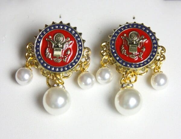 SOLD! 2437 Coco Eagle Pearl Enamel Studs