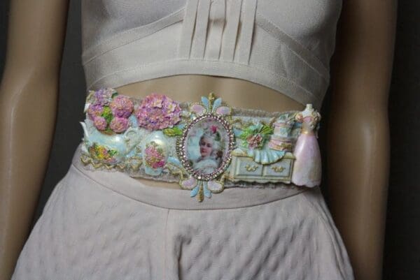 SOLD! 2479 Marie Antoinette Unusual Dressing Room 3D Effect Embellished Waist Belt - Image 3