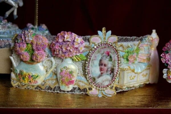 SOLD! 2479 Marie Antoinette Unusual Dressing Room 3D Effect Embellished Waist Belt - Image 6