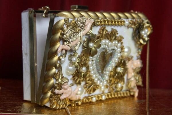 SOLD! 2490 Total Baroque Cherubs Gold Heart Embellished Clutch - Image 7