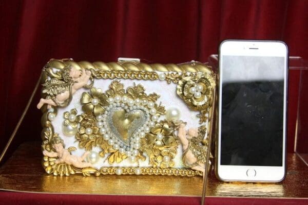 SOLD! 2490 Total Baroque Cherubs Gold Heart Embellished Clutch - Image 6