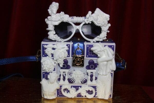 SOLD! 2502 Roman Revival Statue White Architect Unusual Sunglasses - Image 2