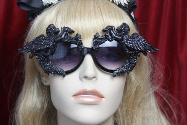SOLD! 2503 Total Baroque Black Glitter Cherub Angel Embellished Sunglasses - Image 8