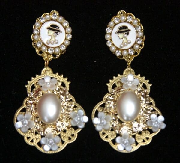 SOLD! 2566 Madam Coco Portrait Byzantine Pearl Studs - Image 3