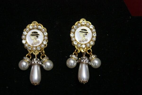 SOLD! 2568 Madam Coco Pearl Charms Elegant Earrings Studs - Image 2