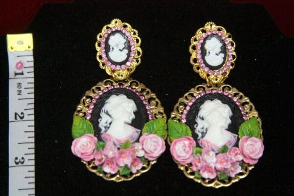 SOLD! 2576 Victorian Cameo Hand Painted Flower Massive Earrings - Image 3
