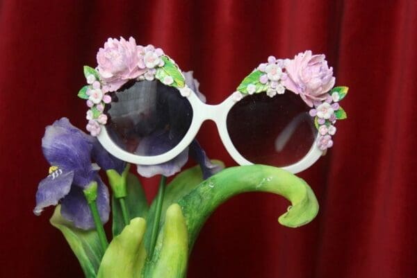 SOLD! 2594 Pale Pink Baroque Rococo Embellished White Sunglasses Shades - Image 4