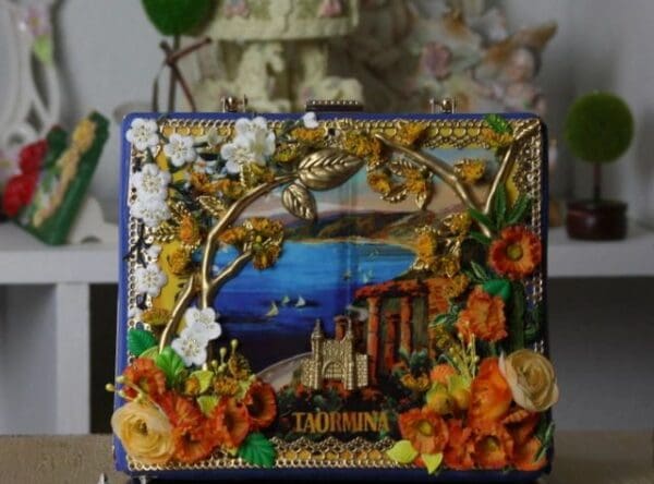 SOLD! 1652 Italian Print Flower Embellished Stunning Handbag Purse - Image 4