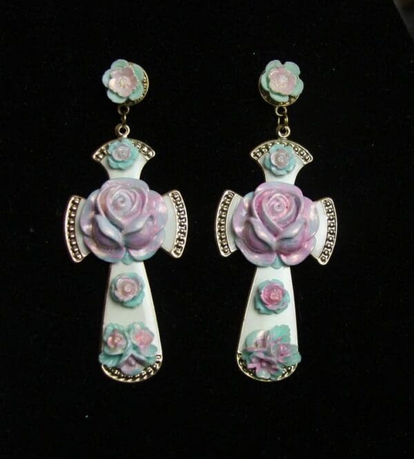 SOLD! 2615 Baroque Hand Painted Flower White Enamel Cross Earrings - Image 8