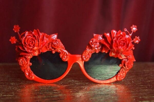 SOLD! 2647 Baroque Rococo Red Enamel Embellished Flower Sunglasses - Image 6