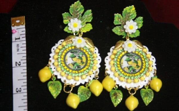 SOLD! 2651 Sicilian Tile Taormina Print Lemon Fruie Daisy Studs Earrings - Image 8