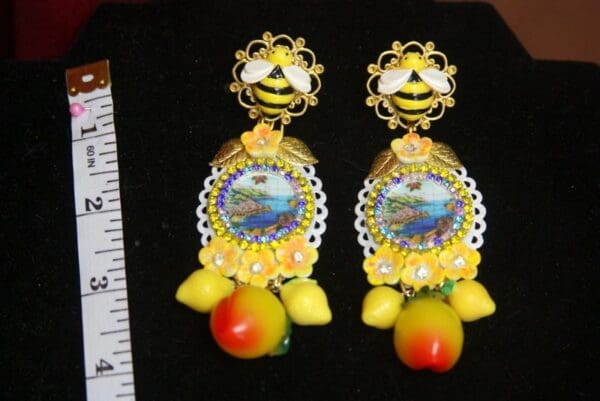 SOLD! 2652 Sicilian Tile Taormina Print Lemon Fruit Bee Studs Earrings - Image 7
