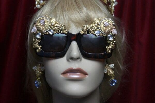 SOLD! 2759 Total Baroque Crystal CLear Bee Curves Embellished Sunglasses - Image 8