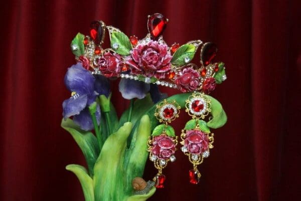 SOLD! 2840 Set OF Baroque Hand Painted Roses Leaf Red Crystal Crown+ Earrings - Image 2