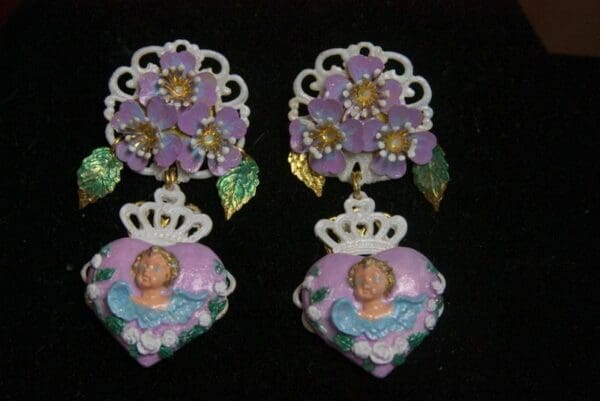 SOLD! 2853 Lavender Hand Painted Crown Flower Heart Earrings Studs - Image 6