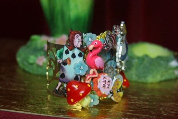 SOLD! 2860 Set Of Alice In Wonderland Cuff Plus Earrings - Image 7