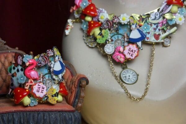 SOLD! 2861 Set Of Alice In Wonderland Earrings+ Necklace - Image 4
