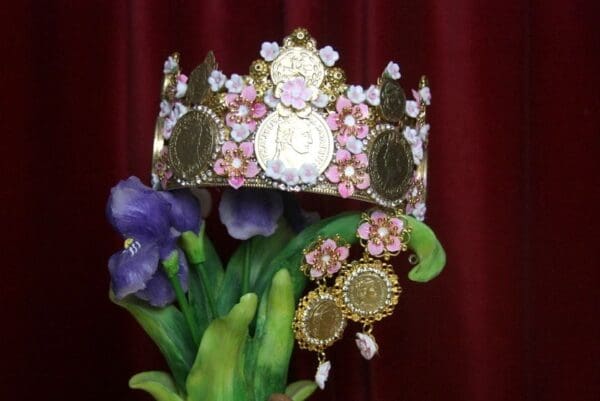 SOLD! 2864 Set Of Baroque Roman Coin Pink White Flower Crown+ Earrings - Image 3