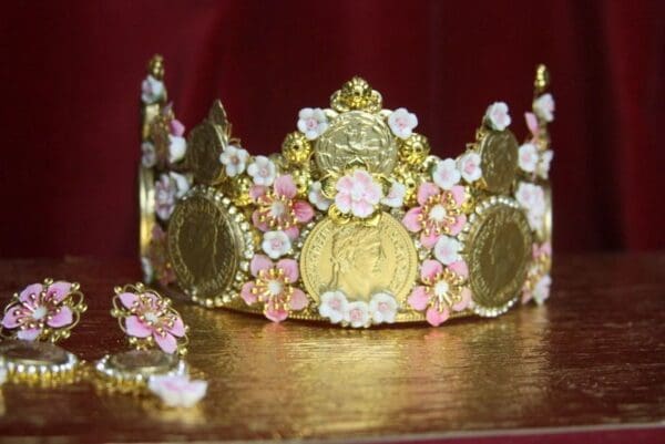 SOLD! 2864 Set Of Baroque Roman Coin Pink White Flower Crown+ Earrings - Image 8
