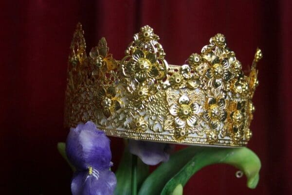 SOLD! 2865 Gold Filigree Flower Baroque Crown Headband - Image 5