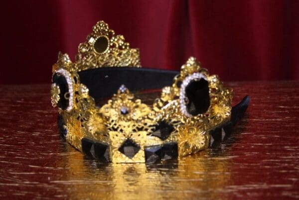 SOLD! 2870 Baroque Black Crystal Flowers Elegant Headband Crown - Image 6