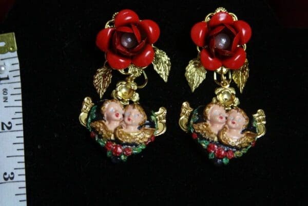 SOLD! 2898 Hand Painted Rococo Black Heart Red Rose Studs Earrings - Image 4