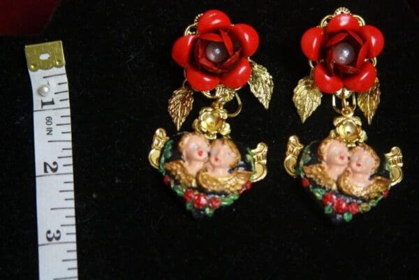 SOLD! 2898 Hand Painted Rococo Black Heart Red Rose Studs Earrings - Image 5