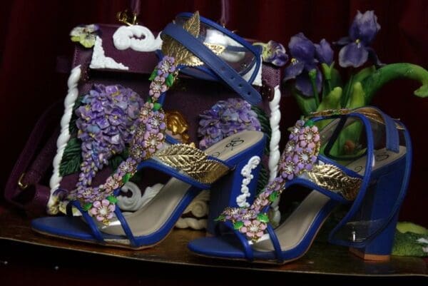 SOLD! 2917 Designer Inspired Hand Painted Flower Embellished Sandals Heeels Size US8 - Image 2