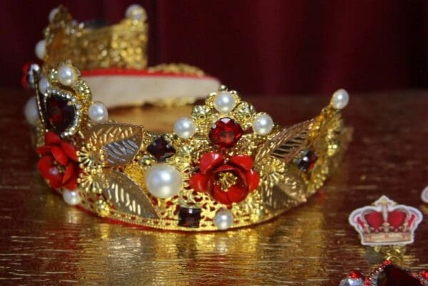 SOLD! 2927 Baroque Red Metal Rose Leaf Pearl Headband - Image 4