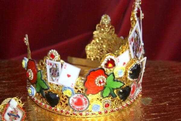 SOLD! 3017 Playing Cards Baroque Crown Runway 2018 - Image 10