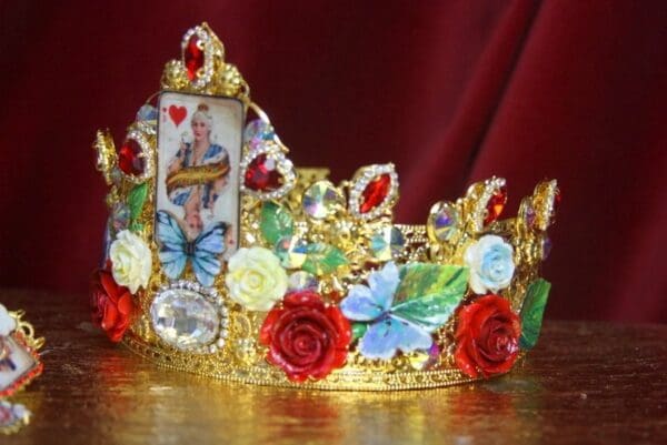 SOLD! 3019 Playing Cards Queen Of Hearts Victorian Hand Painted Roses Butterflies Crown Headband - Image 7