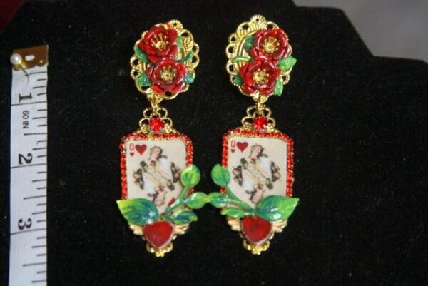 SOLD! 3047 Renaissance Queen OF Hearts Roses Fancy Earrings Studs - Image 7
