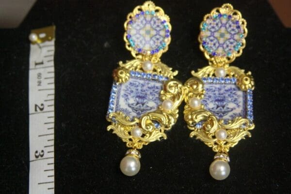 SOLD! 3054 Blue Vase Baroque Sicilian Tile Print Fancy Earrings - Image 7
